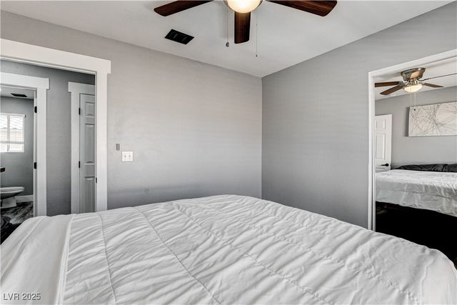 9931 Sparrow Ridge Avenue, Las Vegas, NV 89117