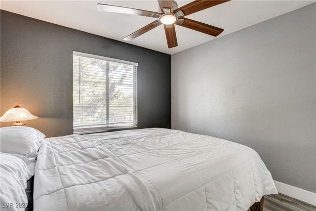 9931 Sparrow Ridge Avenue, Las Vegas, NV 89117