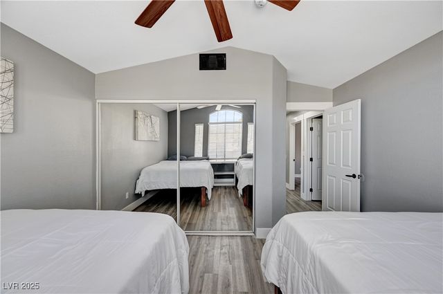 9931 Sparrow Ridge Avenue, Las Vegas, NV 89117