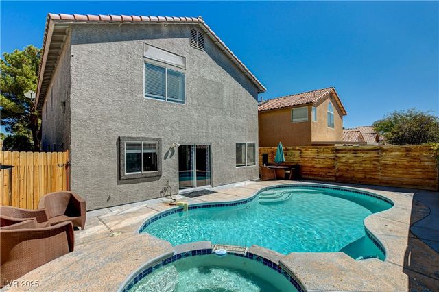 9931 Sparrow Ridge Avenue, Las Vegas, NV 89117