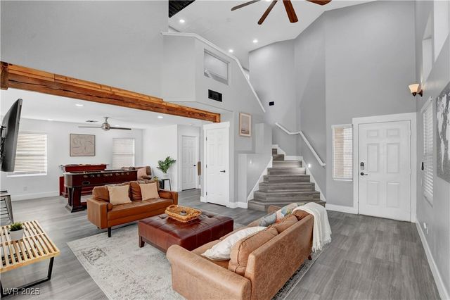 9931 Sparrow Ridge Avenue, Las Vegas, NV 89117