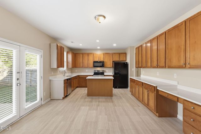 112 Jasper Point Drive, Holly Springs, NC 27540