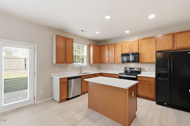 112 Jasper Point Drive, Holly Springs, NC 27540