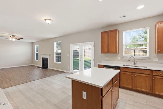 112 Jasper Point Drive, Holly Springs, NC 27540