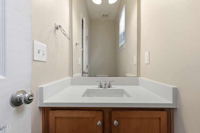 112 Jasper Point Drive, Holly Springs, NC 27540