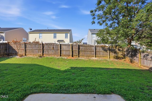 112 Jasper Point Drive, Holly Springs, NC 27540