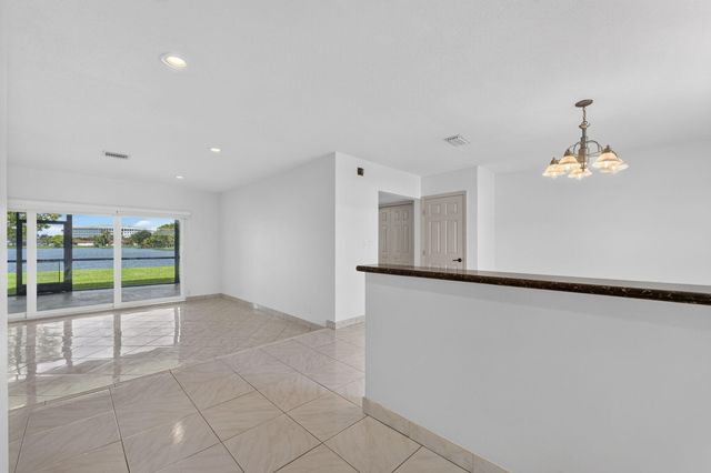 905 NW 133RD Avenue, Sunrise, FL 33325