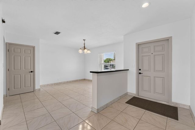 905 NW 133RD Avenue, Sunrise, FL 33325