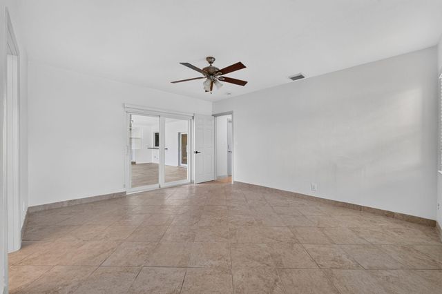 905 NW 133RD Avenue, Sunrise, FL 33325