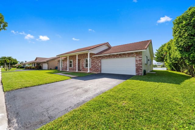 905 NW 133RD Avenue, Sunrise, FL 33325