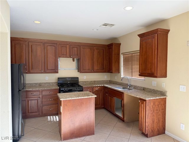 8451 Quarentina Avenue, Las Vegas, NV 89149