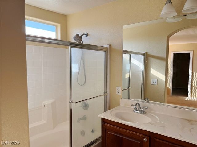 8451 Quarentina Avenue, Las Vegas, NV 89149