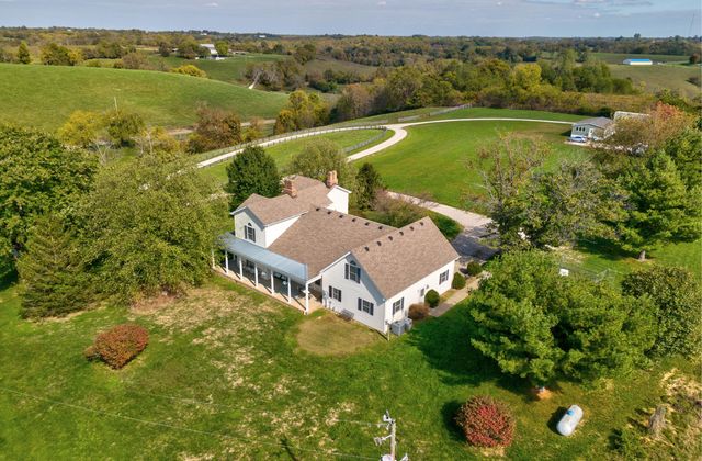 1332 Paris Road, Mt Sterling, KY 40353