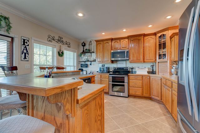 1332 Paris Road, Mt Sterling, KY 40353