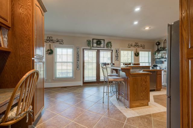 1332 Paris Road, Mt Sterling, KY 40353