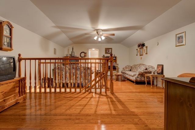 1332 Paris Road, Mt Sterling, KY 40353