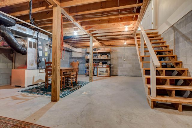 1332 Paris Road, Mt Sterling, KY 40353