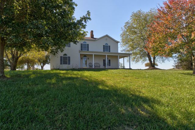 1332 Paris Road, Mt Sterling, KY 40353
