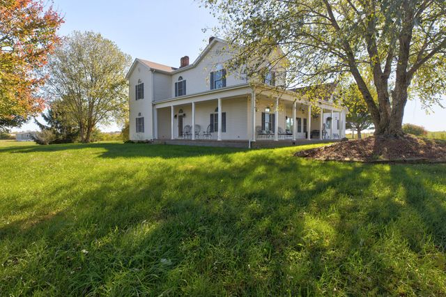 1332 Paris Road, Mt Sterling, KY 40353