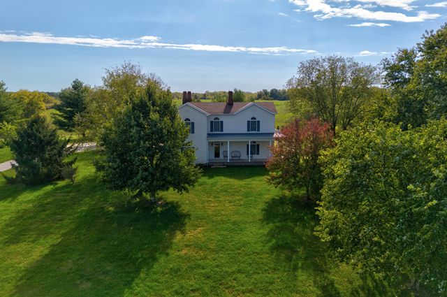 1332 Paris Road, Mt Sterling, KY 40353