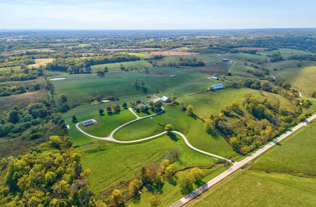 1332 Paris Road, Mt Sterling, KY 40353