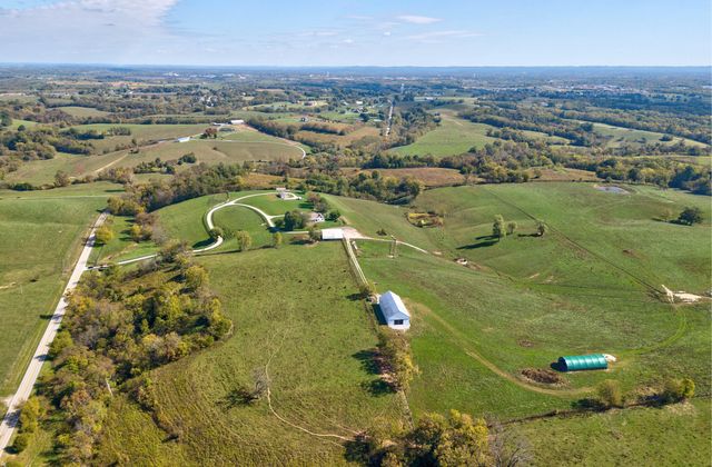 1332 Paris Road, Mt Sterling, KY 40353