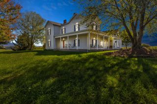 1332 Paris Road, Mt Sterling, KY 40353
