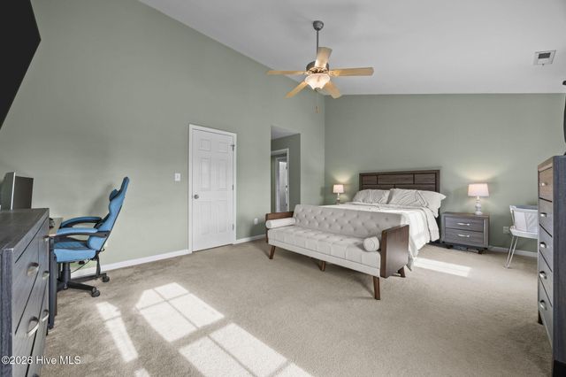 106 Dukes Lake Circle, Richlands, NC 28574