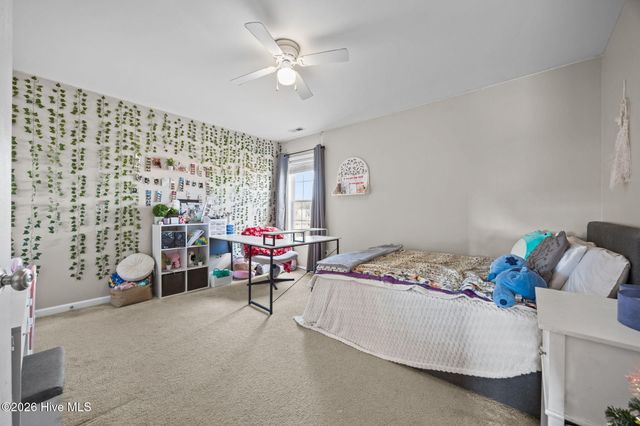 106 Dukes Lake Circle, Richlands, NC 28574