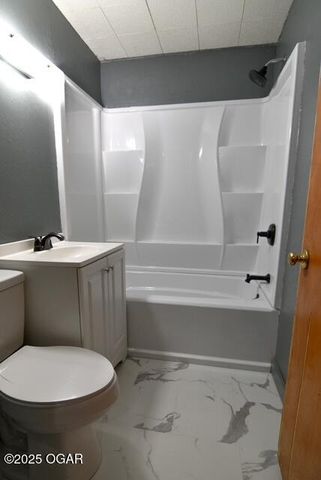 905 S Main Street, Galena, KS 66739