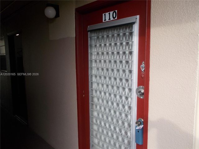 801 SW 133rd Ter 110K, Pembroke Pines, FL 33027