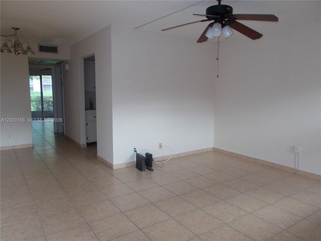 801 SW 133rd Ter 110K, Pembroke Pines, FL 33027