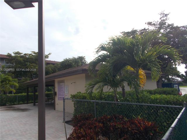 801 SW 133rd Ter 110K, Pembroke Pines, FL 33027