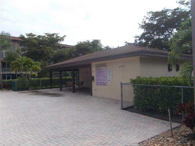 801 SW 133rd Ter 110K, Pembroke Pines, FL 33027