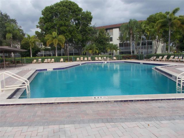 801 SW 133rd Ter 110K, Pembroke Pines, FL 33027