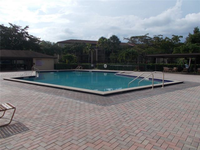 801 SW 133rd Ter 110K, Pembroke Pines, FL 33027