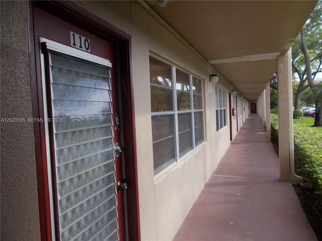 801 SW 133rd Ter 110K, Pembroke Pines, FL 33027