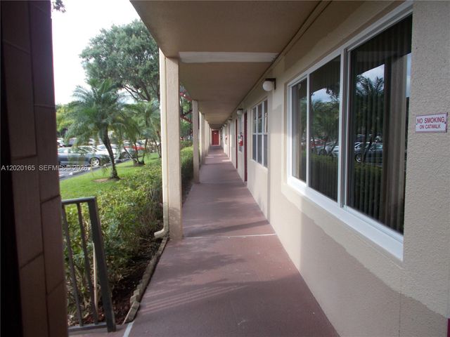 801 SW 133rd Ter 110K, Pembroke Pines, FL 33027
