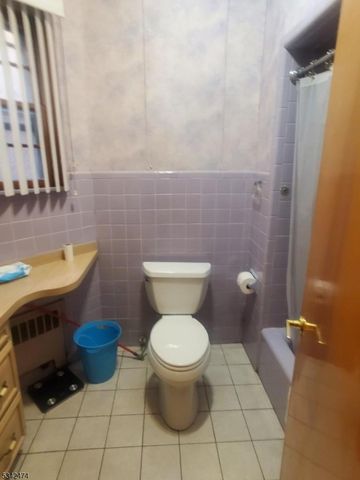 230 Christine St, Elizabeth City, NJ 07202