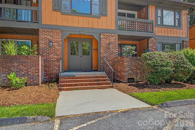 1765 Haywood Manor Road D, Hendersonville, NC 28791