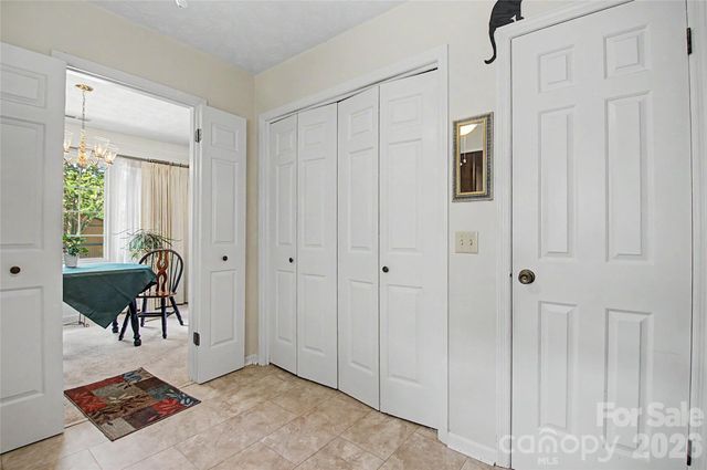 1765 Haywood Manor Road D, Hendersonville, NC 28791