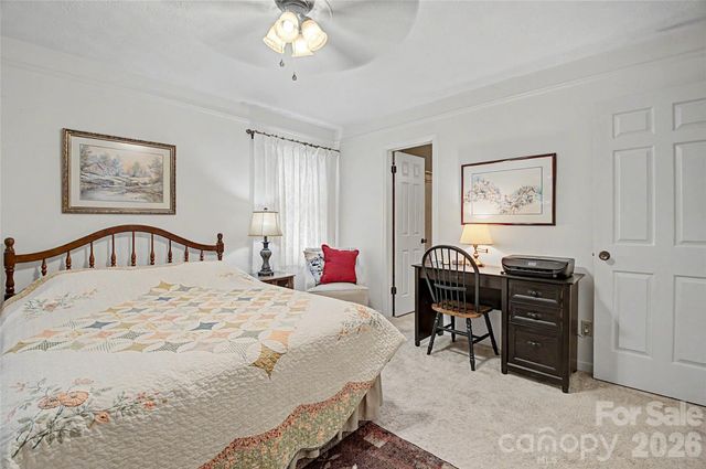 1765 Haywood Manor Road D, Hendersonville, NC 28791