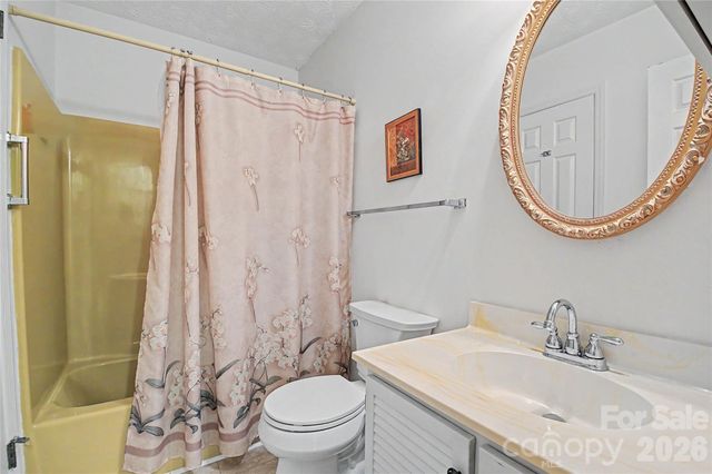 1765 Haywood Manor Road D, Hendersonville, NC 28791