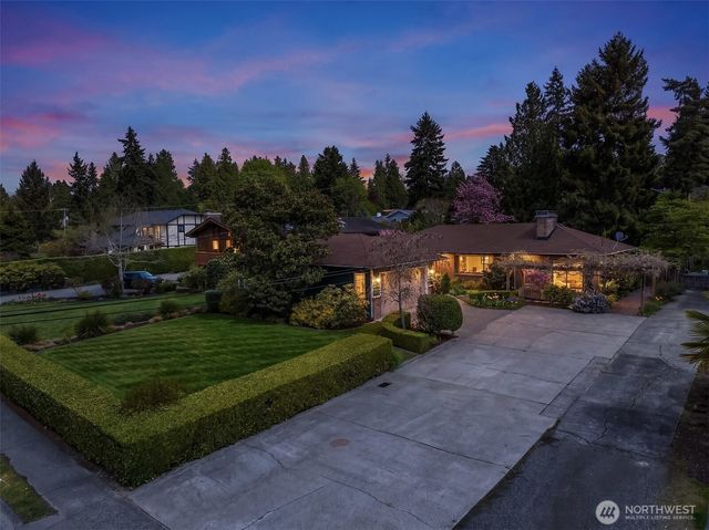 17922 Marine View Drive SW, Normandy Park, WA 98166