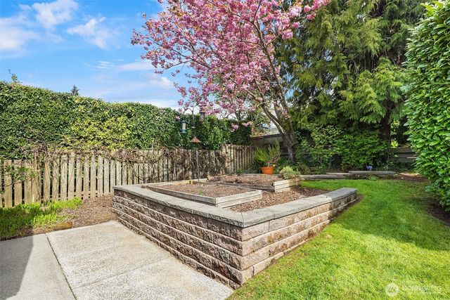 17922 Marine View Drive SW, Normandy Park, WA 98166