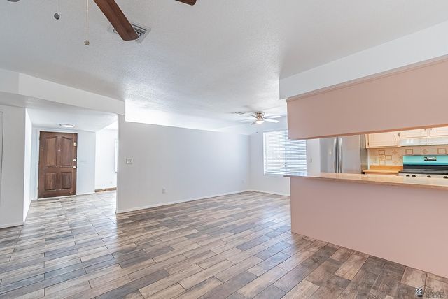 2419 S Greenwood Ave, Yuma, AZ 85364