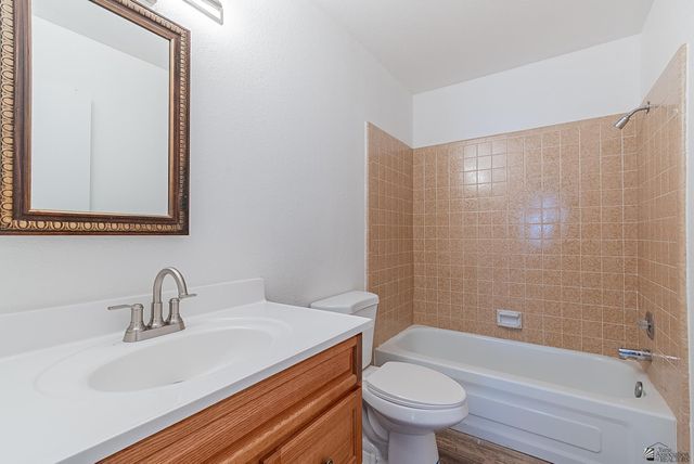 2419 S Greenwood Ave, Yuma, AZ 85364