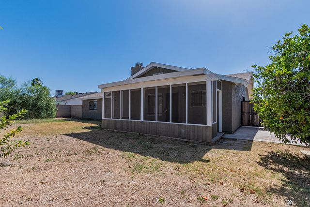 2419 S Greenwood Ave, Yuma, AZ 85364
