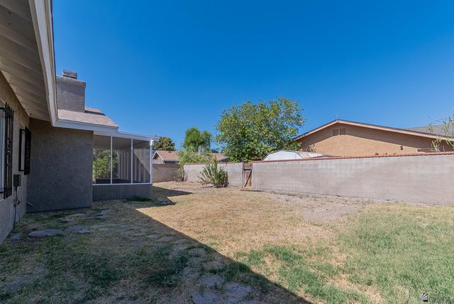 2419 S Greenwood Ave, Yuma, AZ 85364