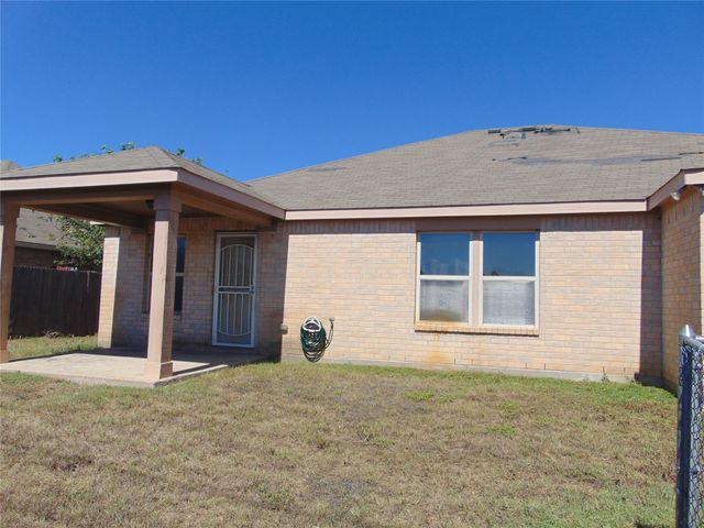 1430 Waldrop Drive, Lancaster, TX 75146